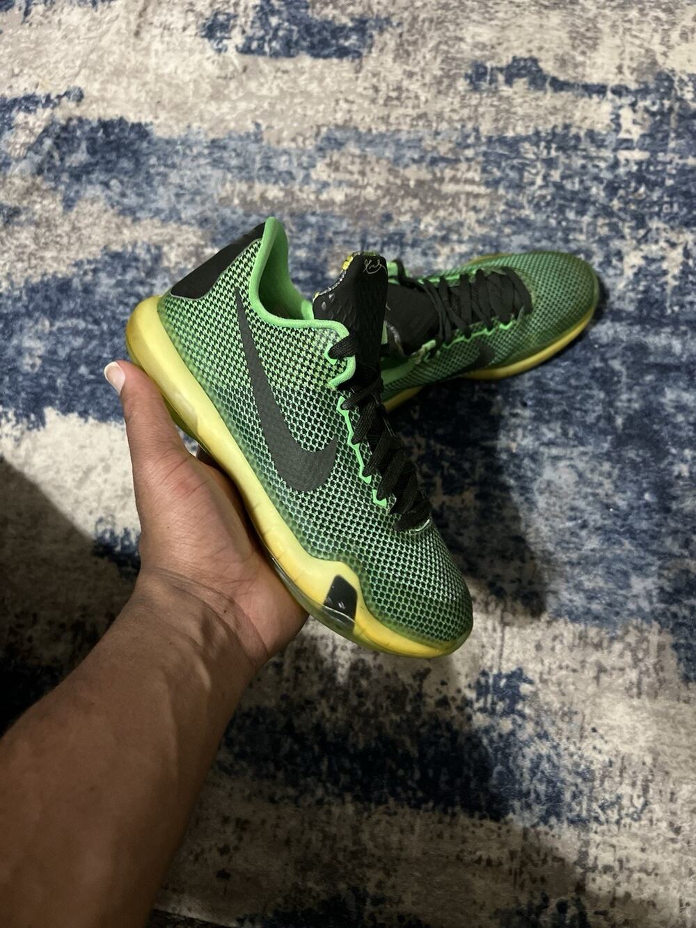 Size 4Y - Nike Kobe 10 “Vino” 726067-333